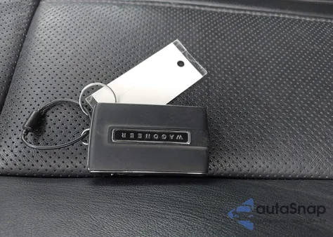 2025 Jeep Wagoneer Carbide 4X4 из США, поврежденный, VIN 1C4SJVBPXSS510392